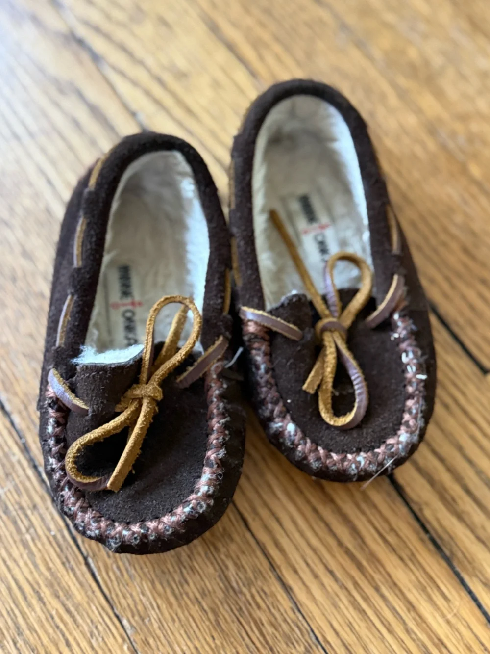 Minnetonka Kids Dark Brown Suede Moccasins - Size 7